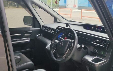 Honda Stepwgn IV, 2019 год, 2 800 000 рублей, 11 фотография
