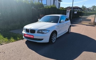 BMW 1 серия, 2011 год, 999 000 рублей, 1 фотография