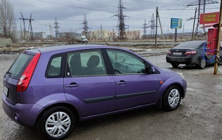 Ford Fiesta, 2006 год, 300 000 рублей, 3 фотография