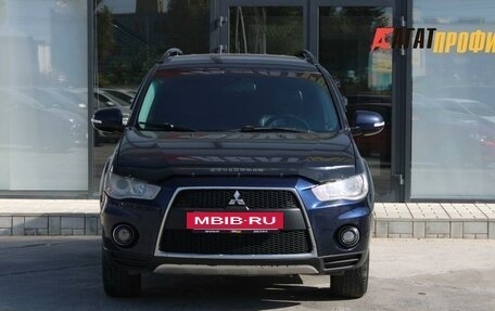 Mitsubishi Outlander III рестайлинг 3, 2011 год, 880 000 рублей, 2 фотография