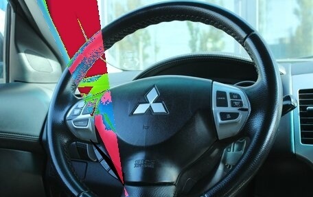 Mitsubishi Outlander III рестайлинг 3, 2011 год, 880 000 рублей, 21 фотография