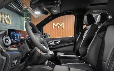 Mercedes-Benz V-Класс, 2024 год, 12 690 000 рублей, 10 фотография