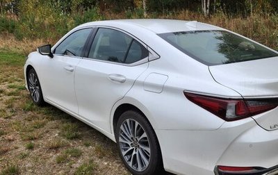Lexus ES VII, 2021 год, 4 900 000 рублей, 1 фотография