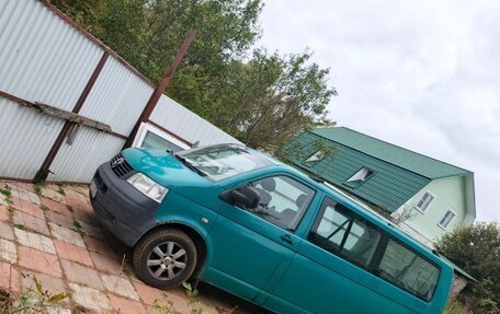 Volkswagen Caravelle T5, 2008 год, 1 250 000 рублей, 1 фотография