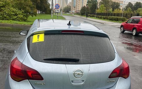 Opel Astra J, 2011 год, 600 000 рублей, 4 фотография