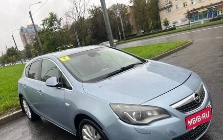 Opel Astra J, 2011 год, 600 000 рублей, 5 фотография