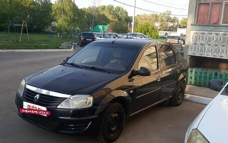 Renault Logan I, 2014 год, 310 000 рублей, 2 фотография