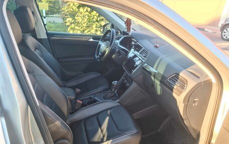 Volkswagen Tiguan II, 2018 год, 1 520 000 рублей, 7 фотография