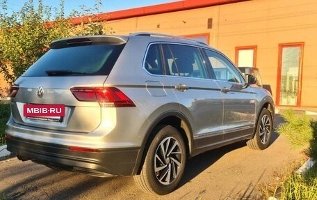 Volkswagen Tiguan II, 2018 год, 1 520 000 рублей, 9 фотография