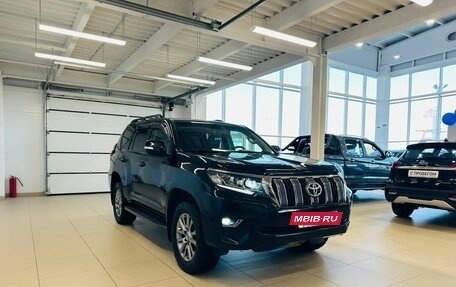 Toyota Land Cruiser Prado 150 рестайлинг 2, 2017 год, 5 199 900 рублей, 8 фотография