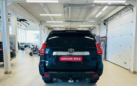Toyota Land Cruiser Prado 150 рестайлинг 2, 2017 год, 5 199 900 рублей, 5 фотография