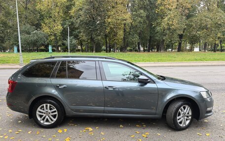 Skoda Octavia, 2018 год, 1 800 000 рублей, 13 фотография
