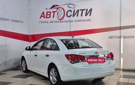 Chevrolet Cruze II, 2011 год, 635 000 рублей, 5 фотография