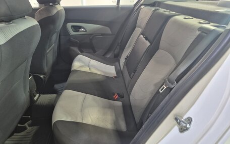 Chevrolet Cruze II, 2011 год, 635 000 рублей, 13 фотография