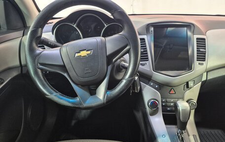 Chevrolet Cruze II, 2011 год, 635 000 рублей, 9 фотография
