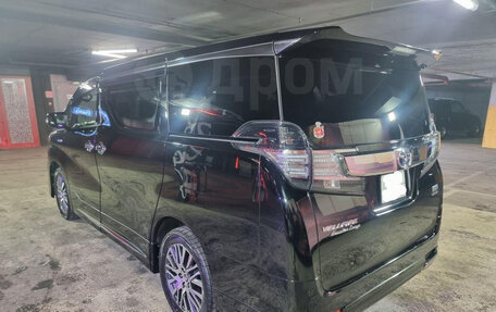Toyota Vellfire II, 2016 год, 4 200 000 рублей, 4 фотография