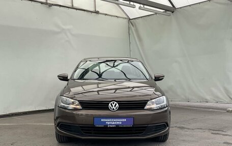Volkswagen Jetta VI, 2013 год, 1 240 000 рублей, 3 фотография