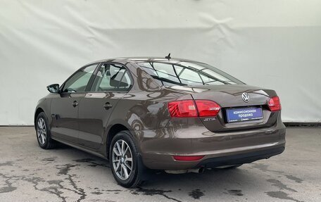 Volkswagen Jetta VI, 2013 год, 1 240 000 рублей, 5 фотография
