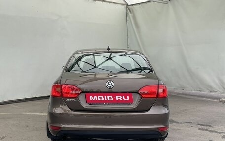 Volkswagen Jetta VI, 2013 год, 1 240 000 рублей, 6 фотография
