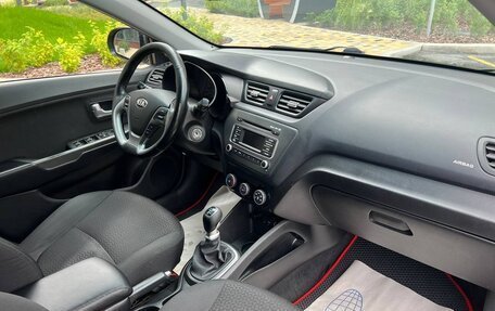 KIA Rio III рестайлинг, 2015 год, 890 000 рублей, 12 фотография