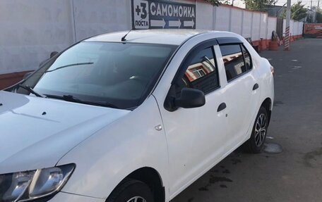 Renault Logan II, 2016 год, 750 000 рублей, 2 фотография
