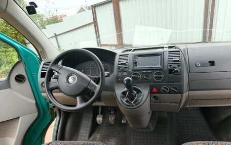Volkswagen Caravelle T5, 2008 год, 1 250 000 рублей, 7 фотография