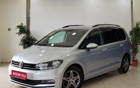 Volkswagen Touran III, 2019 год, 1 735 000 рублей, 1 фотография