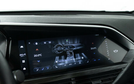 Geely Tugella FY11, 2023 год, 3 249 700 рублей, 19 фотография