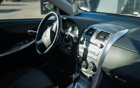 Toyota Corolla, 2011 год, 949 000 рублей, 17 фотография