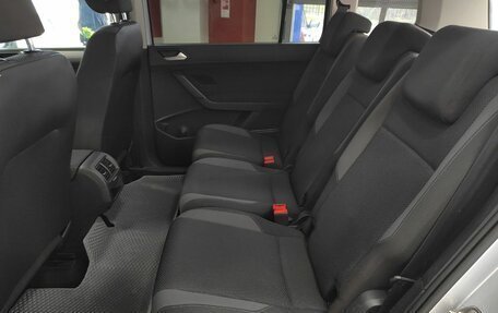 Volkswagen Touran III, 2019 год, 1 735 000 рублей, 14 фотография