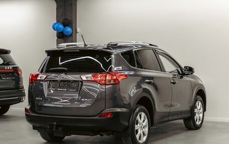 Toyota RAV4, 2015 год, 1 545 000 рублей, 7 фотография