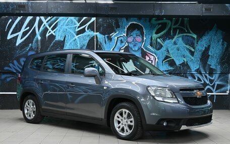 Chevrolet Orlando I, 2014 год, 1 055 000 рублей, 2 фотография