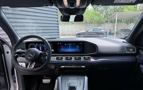 Mercedes-Benz GLS, 2024 год, 18 990 000 рублей, 10 фотография
