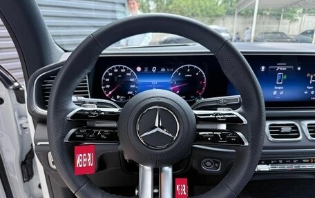 Mercedes-Benz GLS, 2024 год, 18 990 000 рублей, 12 фотография