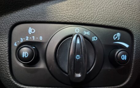 Ford Kuga III, 2013 год, 915 000 рублей, 19 фотография