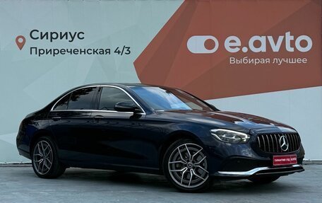 Mercedes-Benz E-Класс, 2021 год, 5 300 000 рублей, 4 фотография