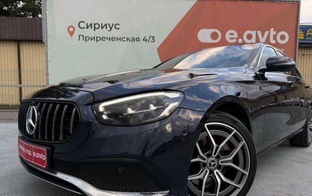 Mercedes-Benz E-Класс, 2021 год, 5 300 000 рублей, 2 фотография