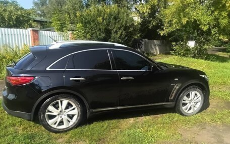 Infiniti QX70, 2016 год, 2 080 000 рублей, 5 фотография