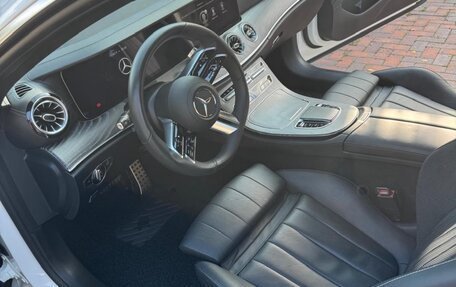 Mercedes-Benz E-Класс, 2022 год, 9 000 000 рублей, 7 фотография