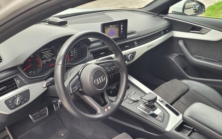 Audi A4, 2018 год, 2 950 000 рублей, 10 фотография