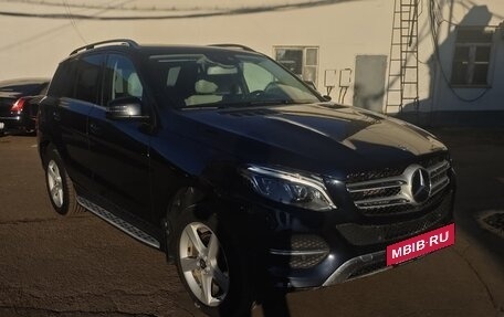 Mercedes-Benz GLE, 2016 год, 3 500 000 рублей, 3 фотография