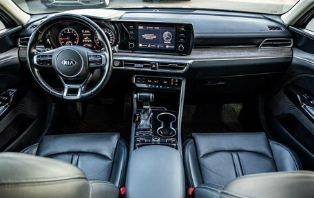 KIA K5, 2021 год, 2 800 000 рублей, 15 фотография