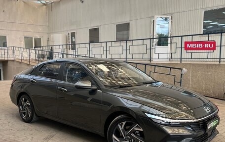 Hyundai Elantra, 2025 год, 2 500 000 рублей, 5 фотография
