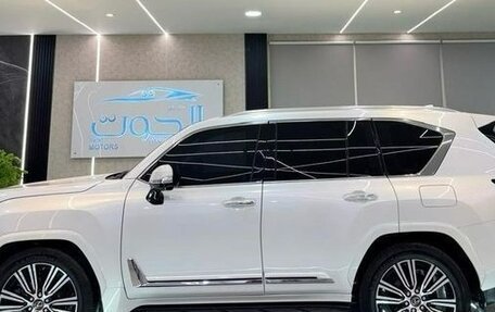 Lexus LX, 2022 год, 14 020 088 рублей, 3 фотография