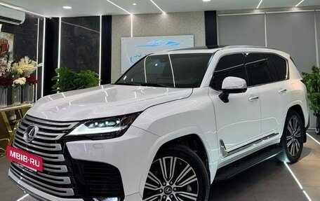 Lexus LX, 2022 год, 14 020 088 рублей, 2 фотография