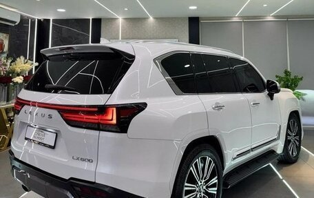 Lexus LX, 2022 год, 14 020 088 рублей, 11 фотография