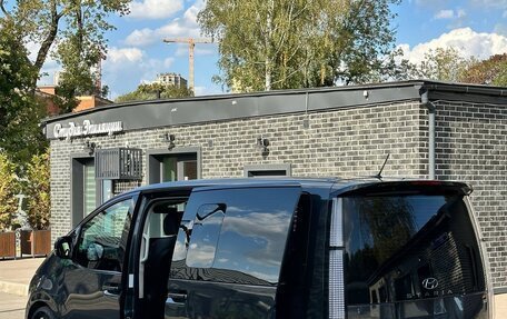 Hyundai Staria, 2022 год, 5 150 000 рублей, 5 фотография