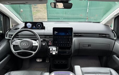 Hyundai Staria, 2022 год, 5 150 000 рублей, 11 фотография