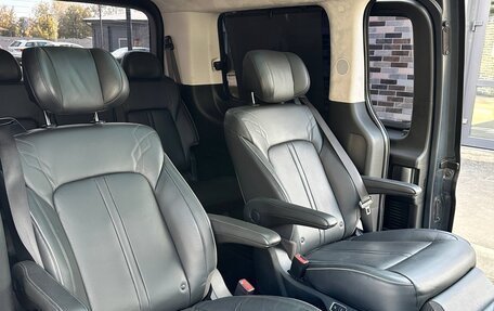 Hyundai Staria, 2022 год, 5 150 000 рублей, 8 фотография