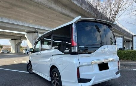 Honda Stepwgn IV, 2022 год, 2 250 000 рублей, 5 фотография